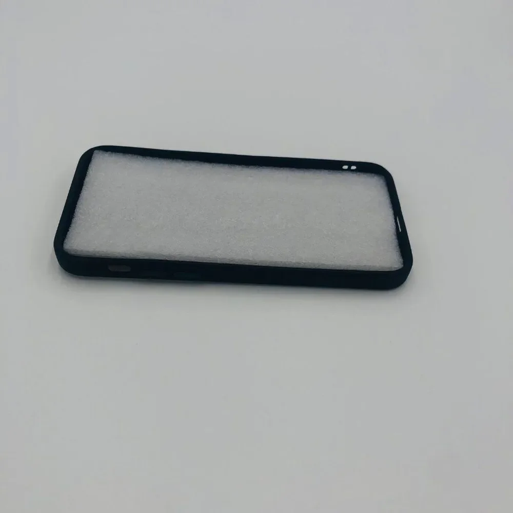 Brand New iPhone‎ 12 Pro Matt Silicone Case / Phone Accessory